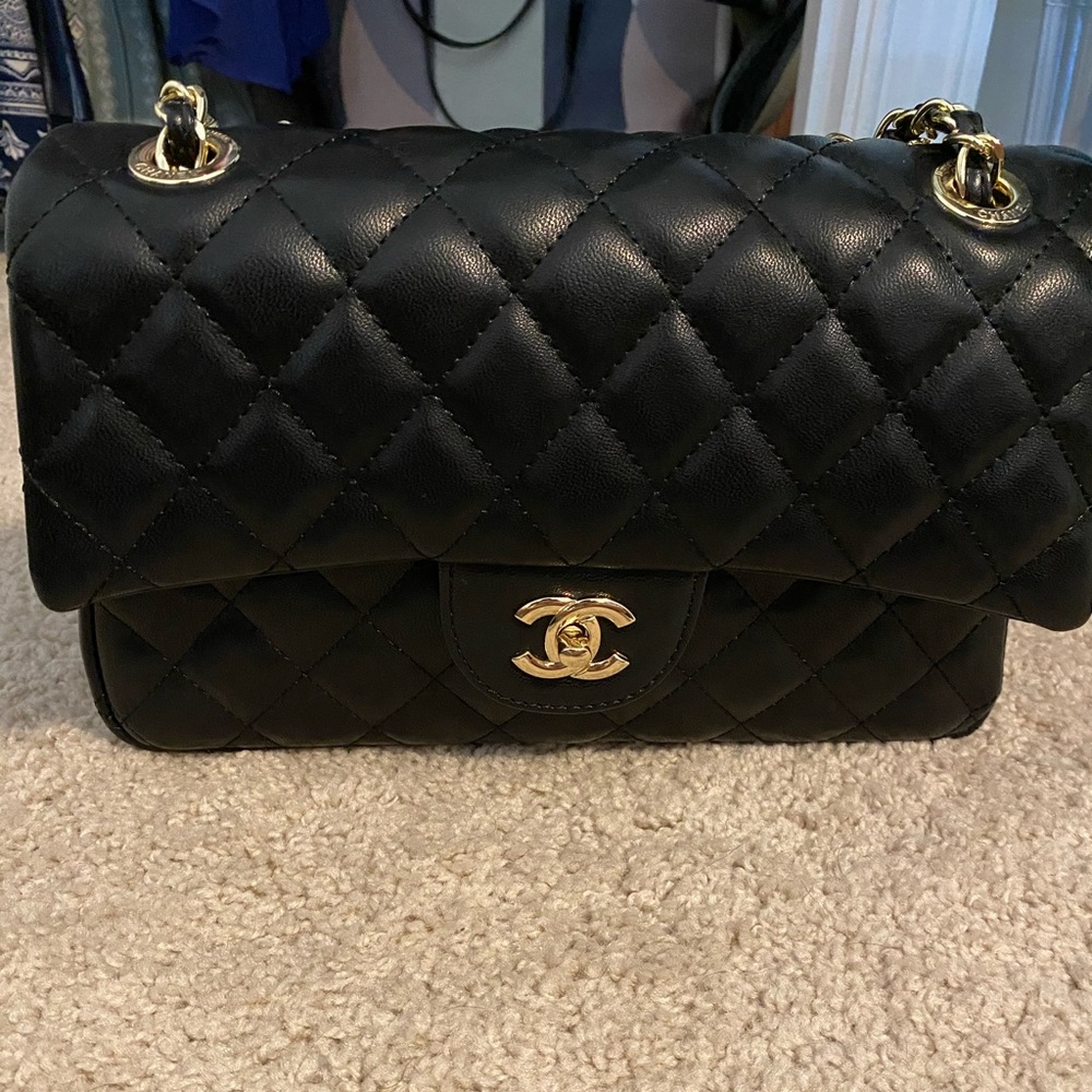 Lookalike purse